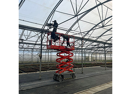 Key Insights and Clarifications on Solar Greenhouse Plastic Construction